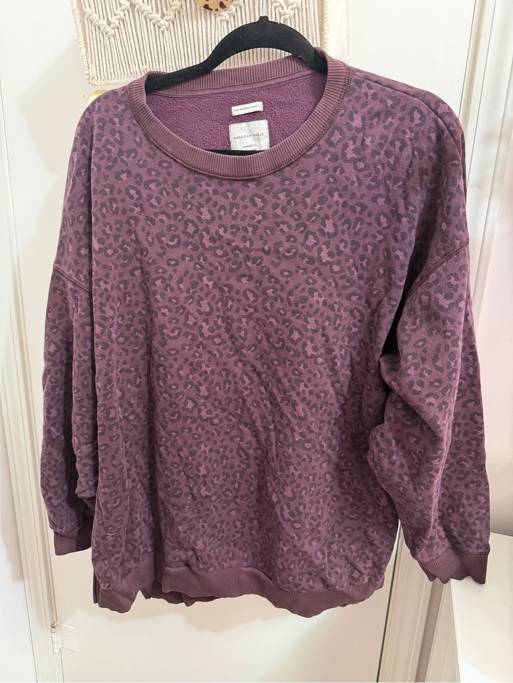 American Eagle Outfitters Plum Leopard Crewneck Sweatshirt